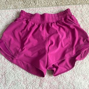 ripened raspberry hotty hot lululemon shorts